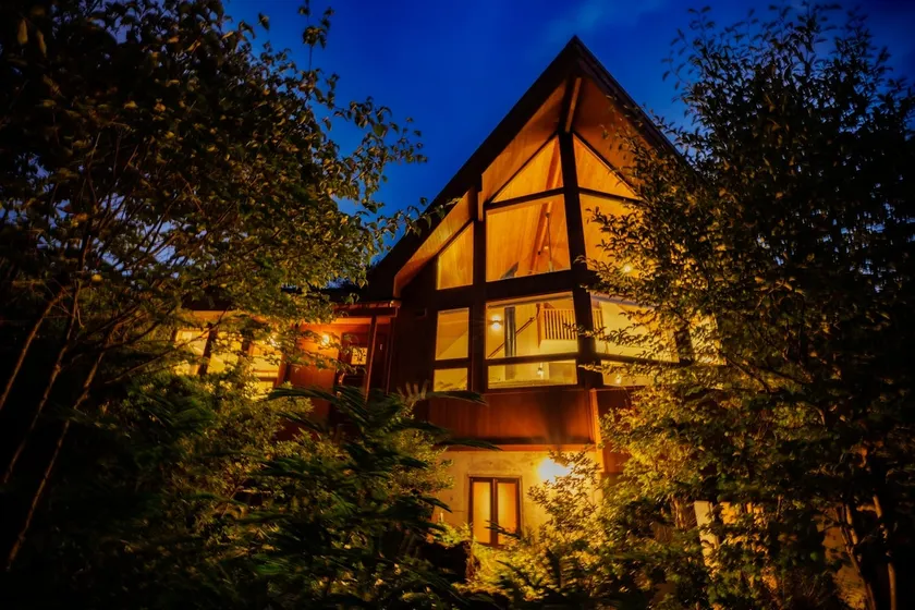 ”Roku” Nature & Comfort | Cafe Restaurant Voucher Included | Rental Villa with Hot Spring | Gaia Resort - Image 1
