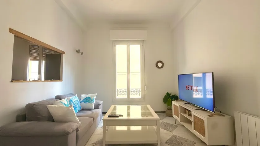La Baieta - Typical Nice Apartment - Image 1