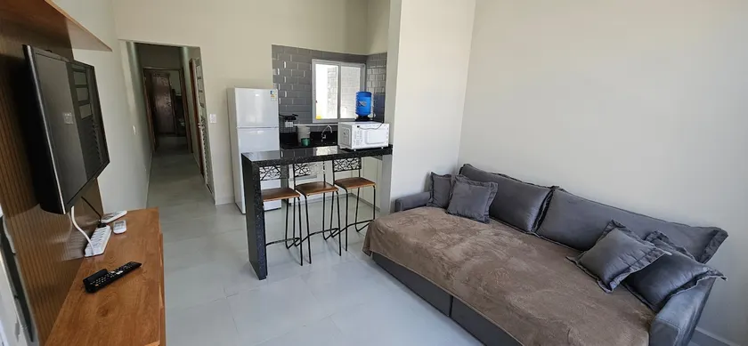 Entire house 2 bedrooms with en-suite and A/C - Image 1