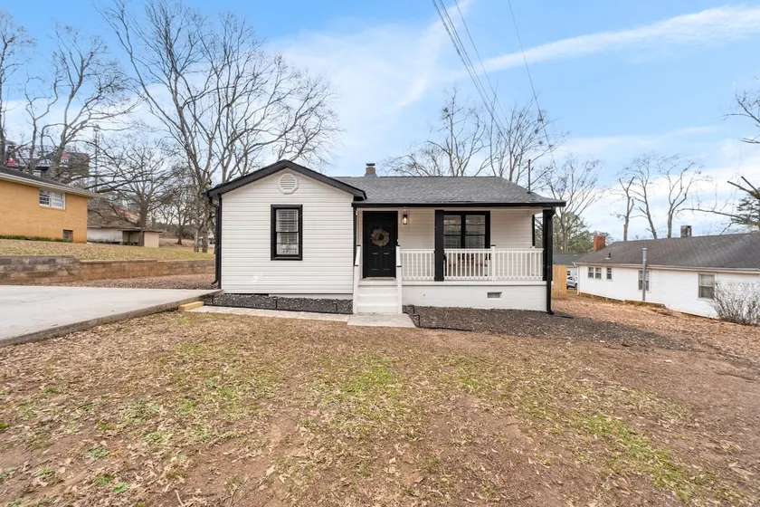 Cozy 2 Bed/2 Bath 2 minutes to LakePoint Complex - Image 1