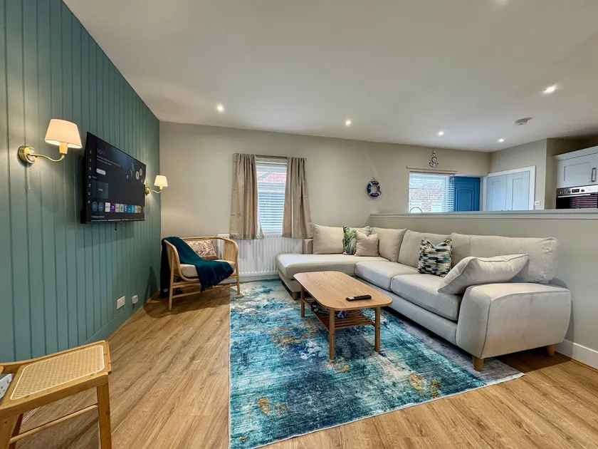 Priory Castle Bungalow, Tynemouth - Image 1
