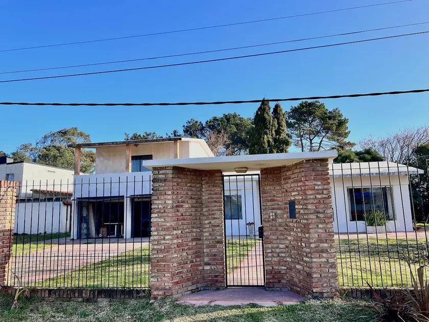 House in Solymar half a block from the beach, Bajada 25 - Image 1