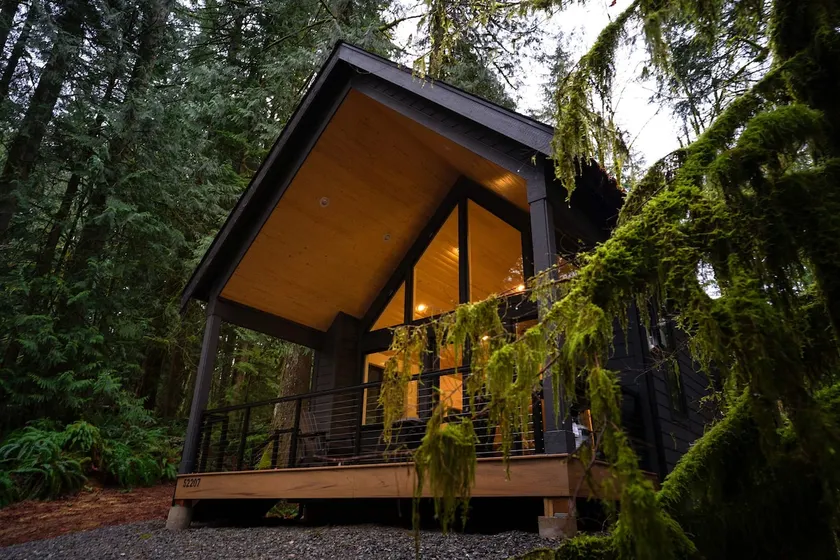Nordic Retreat | Hot tub + Outdoor Movie Theater - Image 1