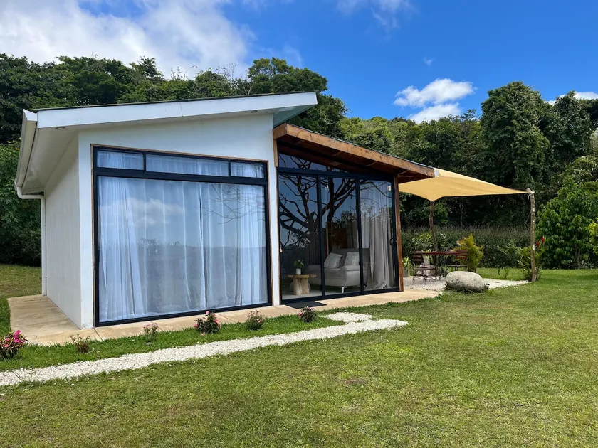 Amor Eterno Cabin in Monteverde - Image 1