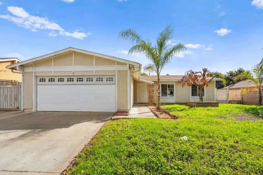 Sweet 4B2B｜Near UCR｜Fiber WiFi｜King Bed - Image 1