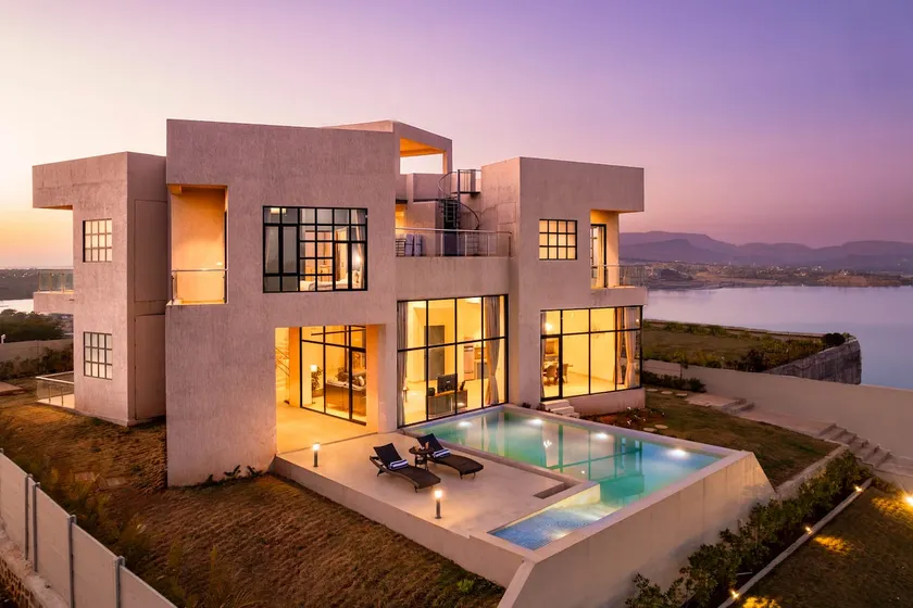 Aria Hills 6BHK Private Pool Luxury Villa Stay - Image 1
