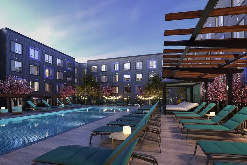Sterling 1BR at Everett | Pool & Gym - Image 1
