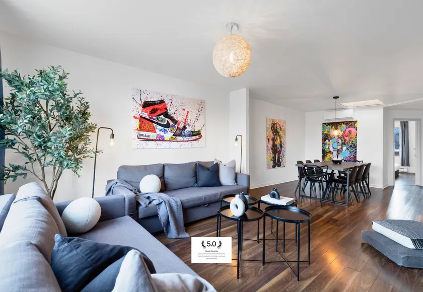 LiV MTL Soho-3 | Spacious Rooftop 2BR • Sleeps 12 - Image 1