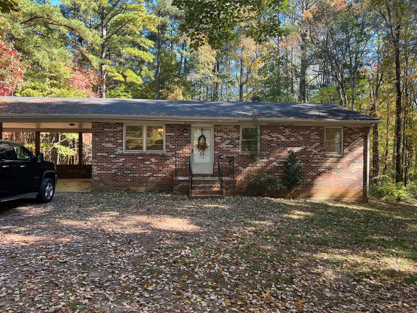 Whole house in Dillwyn Va - Image 1