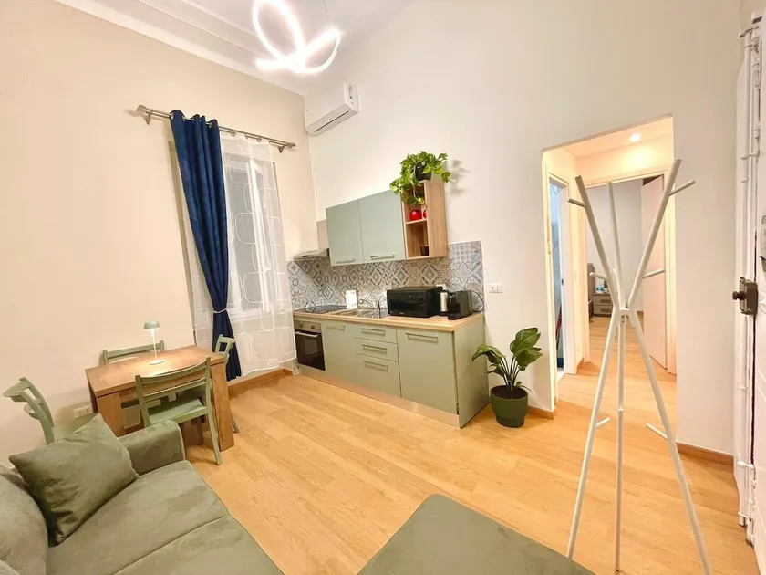 Stadium Modern Flat - Image 1
