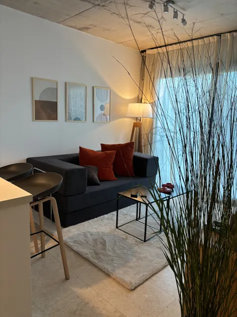New apartment with pool, gym and coworking - Image 1