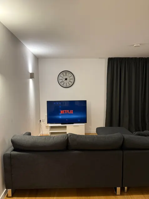 Spacious 2 Bed Apartment in Central Manchester - Image 1