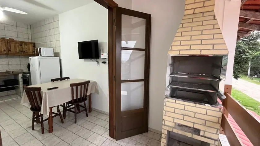 B 2-Bedroom Apartment for 4 People in Cambijú, Itapoá - Image 1