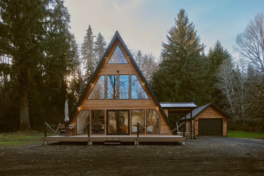 Twilight A-Frame in Forks With Sauna & Hot-tub - Image 1