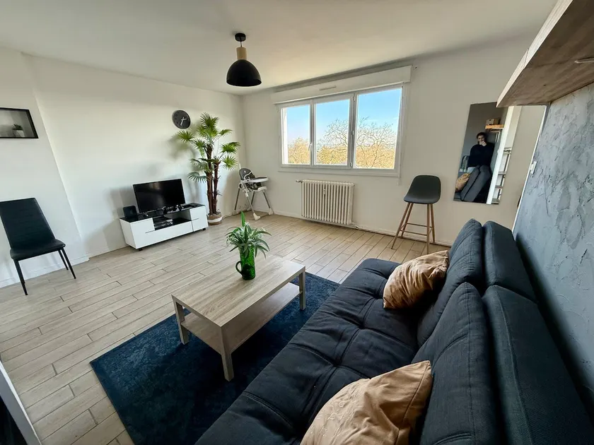 3 Bedroom Apartment – Forest View, Balcony & Parking - Image 1