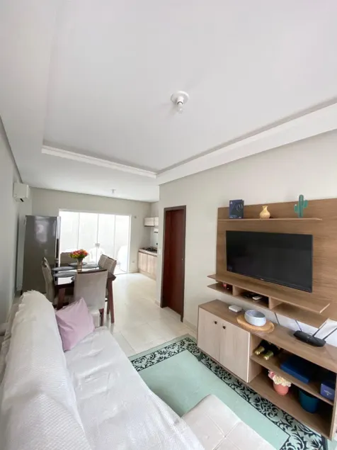 Beach House - Combining Comfort and Convenience. - Image 1