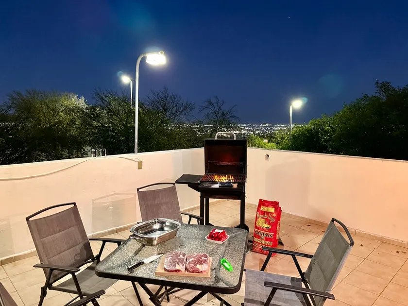 Ideal for families. Private terrace! & 24/7 security - Image 1