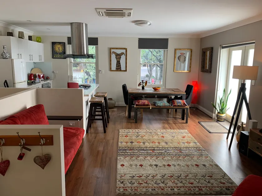 Heart of Glebe (we're back!) - Image 1