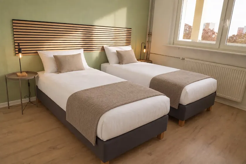 Cozy 3-room apartment with box spring beds - Image 1