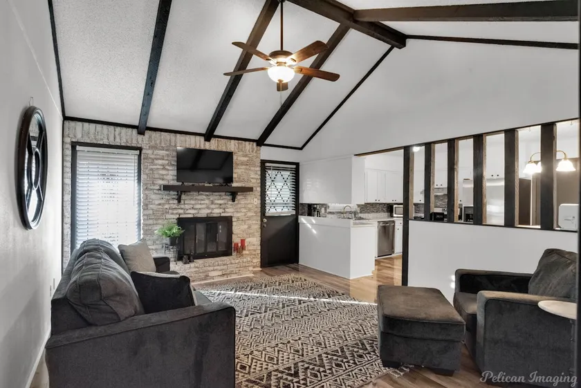 3BR/2BA Home Near Cross Lake, On Cul-de-Sac - Image 1