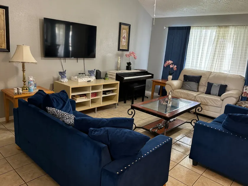 Mirna’s house - Image 1