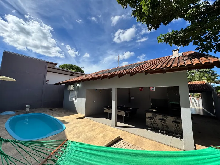 Exclusive house with pool and pool table in Bonito - Image 1