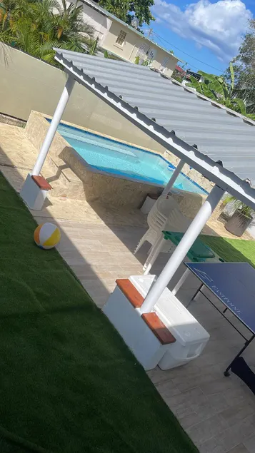 Roca Mar Beach House - Image 1