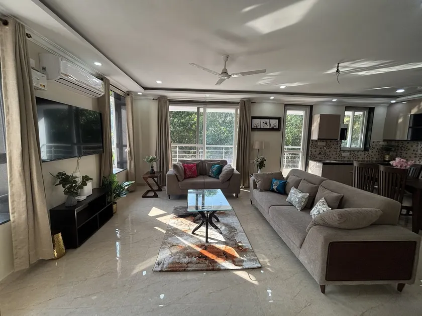 Unigo One - Solace- Premium 2 Bedroom - Image 1