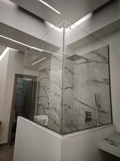 Premium Apartment with Private Jacuzzi - Image 1