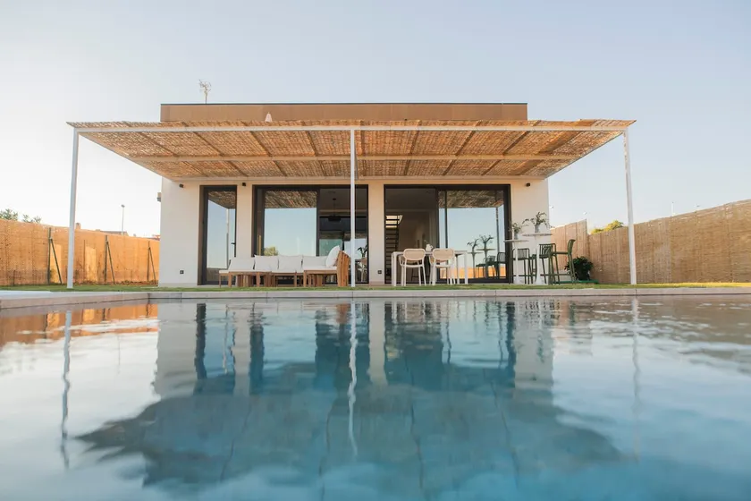 Villa con piscina en Golf Isla Canela Links - Image 1