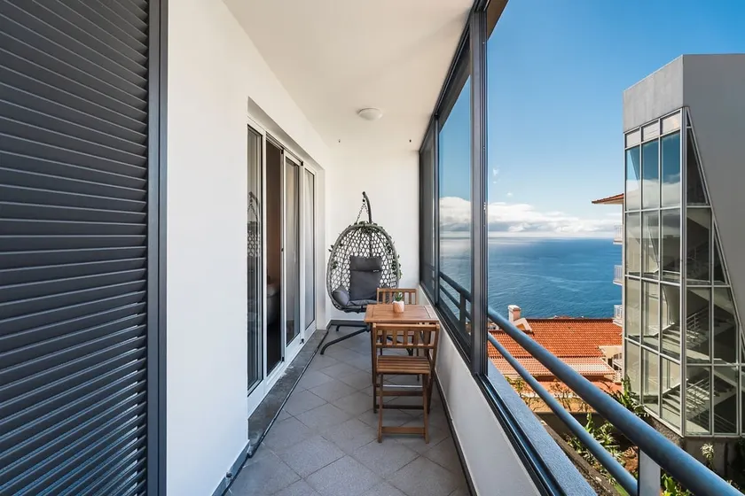 GuestReady - Charming Apartment with Ocean Views - Image 1