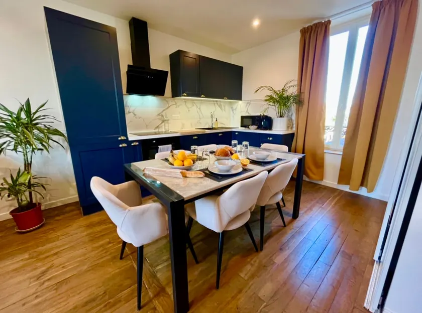 Elegant Apartment • 20 min Disney Paris • Parking - Image 1