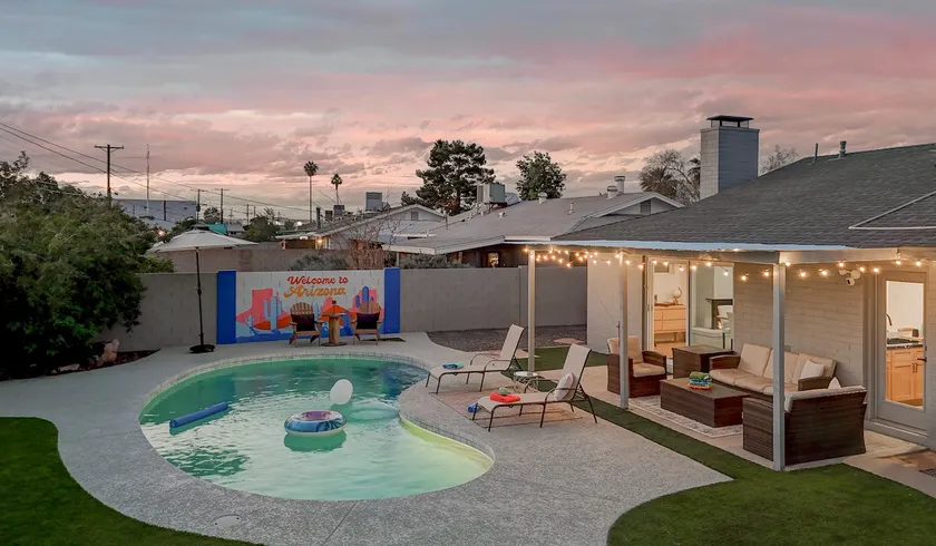 New! Modern on Mill. Pool. Pet Friendly. - Image 1