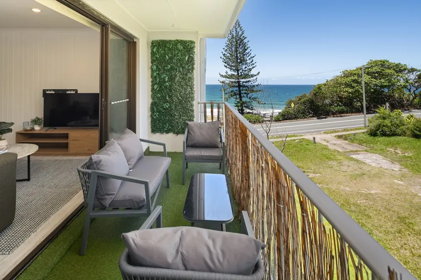 Bright & Cozy 2BR Ocean View w/ Parking - Image 1