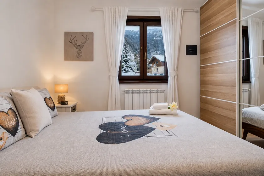Chalet Biancaneve-self checkin-garage-terrazzo-WiFi - Image 1