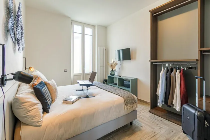Milano Malpensa 2 min - Suite With Wifi, AC, Free Park - Image 1