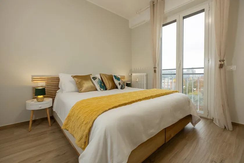 Art stay - Apt Bocconi Near Train Station, Navigli - Image 1