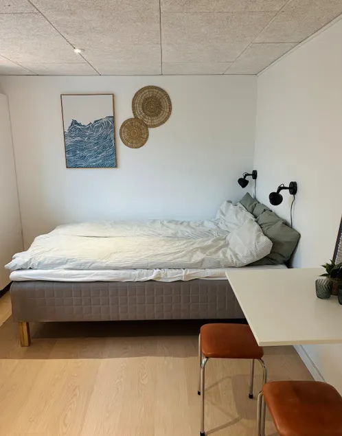 New and cozy guest house - Image 1