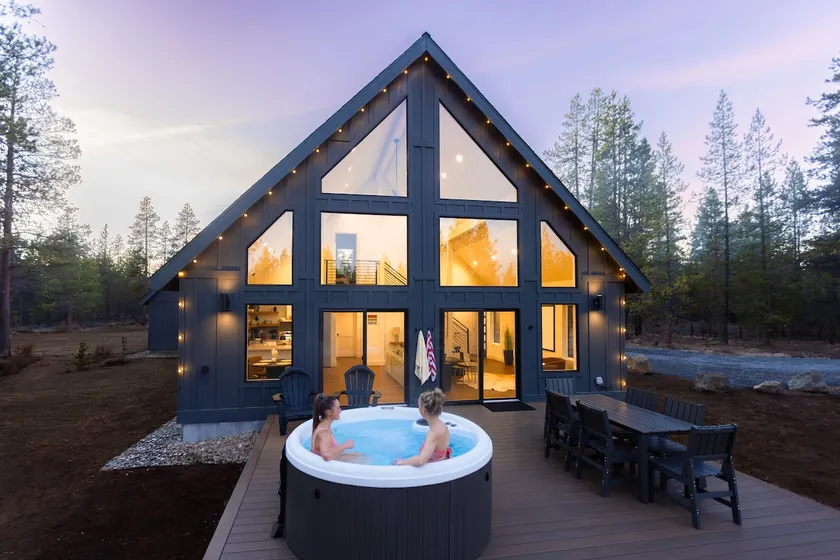 Modern A-Frame • hot tub • near Bend • Crater Lake - Image 1