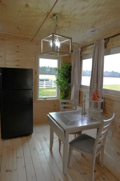 Wheelchair Accessible Cottage on Working Farm - Image 1
