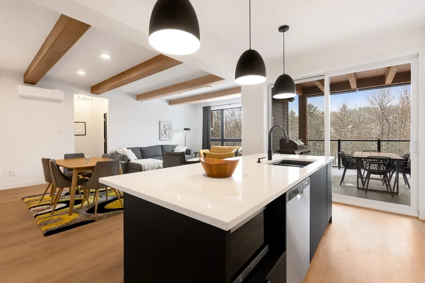 Beautiful Condo in the Heart of Orford - Image 1