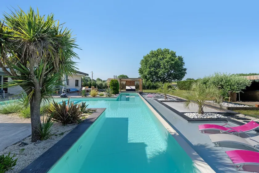 Splendida villa totalmente attrezzata con sauna, barbecue e idromassaggio | Vista sul giardino | Adatta per il telelavoro - Image 1