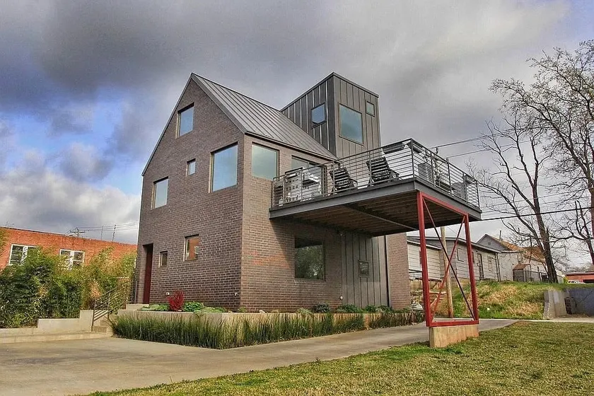 Urban Luxury • Sleeps 7 • Views of Downtown OKC - Image 1