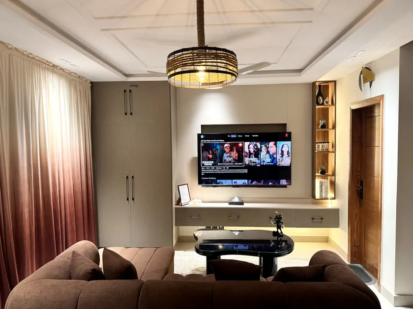 3BHK Penthouse | DHA | Near Raya, Airport | Lahore - Image 1