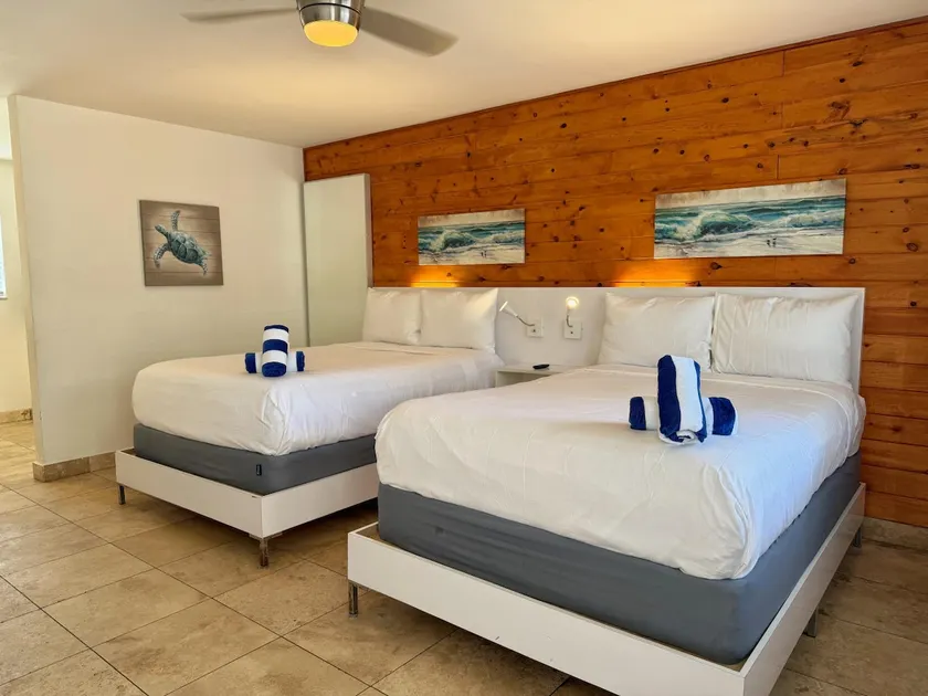 Poolside Escape, Studio w/ Kitchen & Double Beds#8 - Image 1