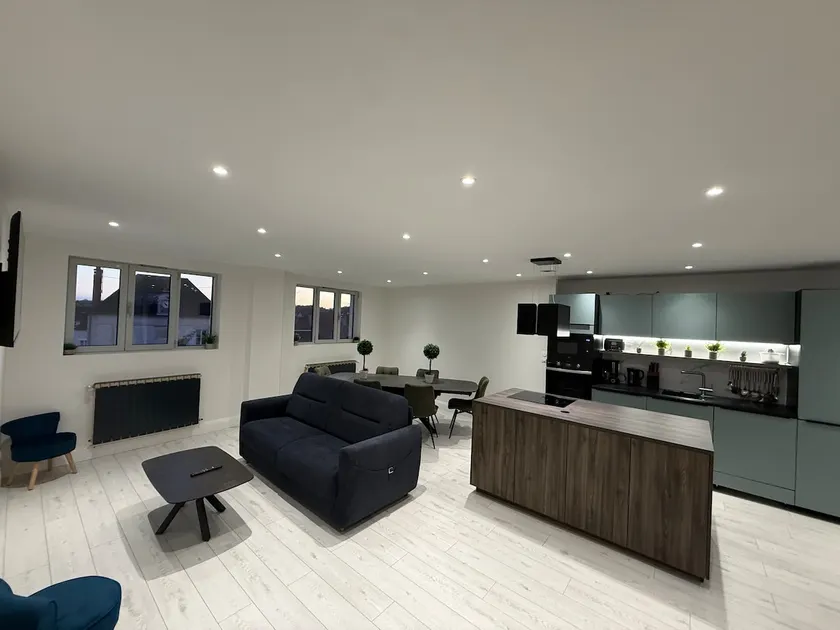 The Panoramic with 3 bedrooms, 1 sofa bed. - Image 1
