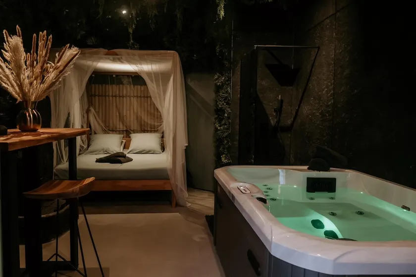 The Toulon Jungle – Sensory Journey & Spa - Image 1