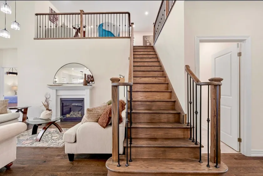 A Cozy Retreat in Prince Edward County - Image 1