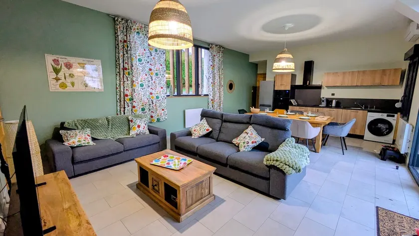 Rural cottage for 6 people, new and air-conditioned. - Image 1