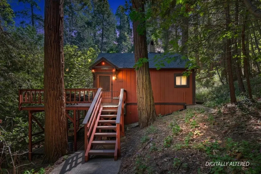 Secluded Cabin w/ Seasonal Creek – ½ Mile to Lake - Image 1